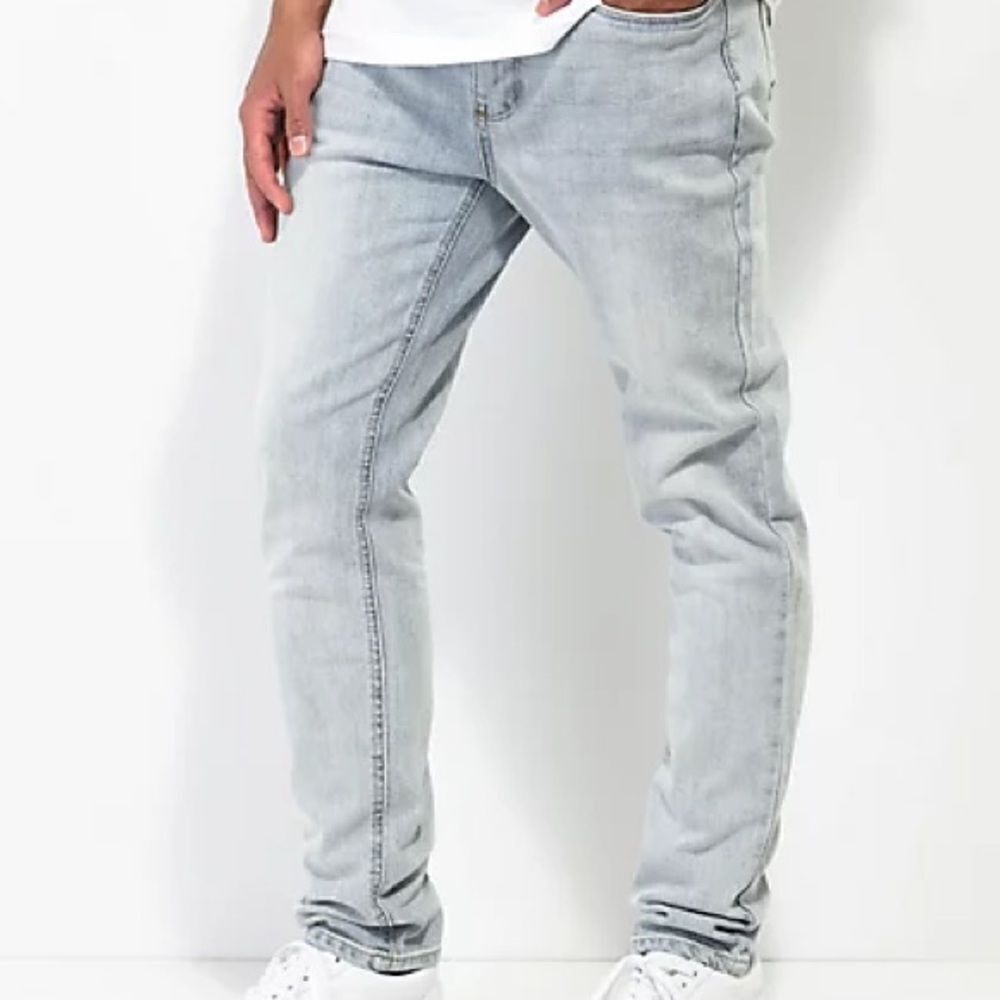 Empyre Verge Tapered Aged Light Wash Skinny Jeans sz 30 EUC